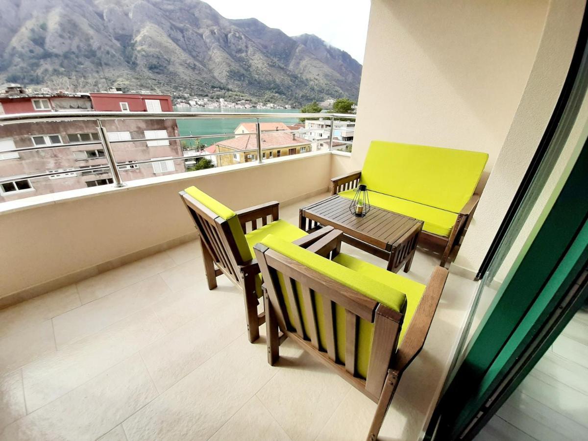 Maritimo Di Cattaro****Lux Apartment With Garage 외부 사진