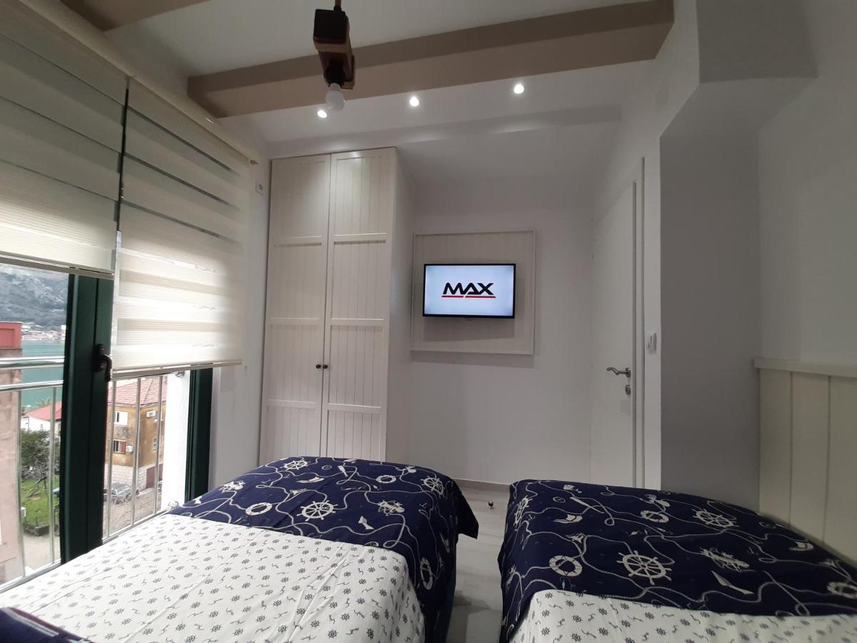 Maritimo Di Cattaro****Lux Apartment With Garage 외부 사진