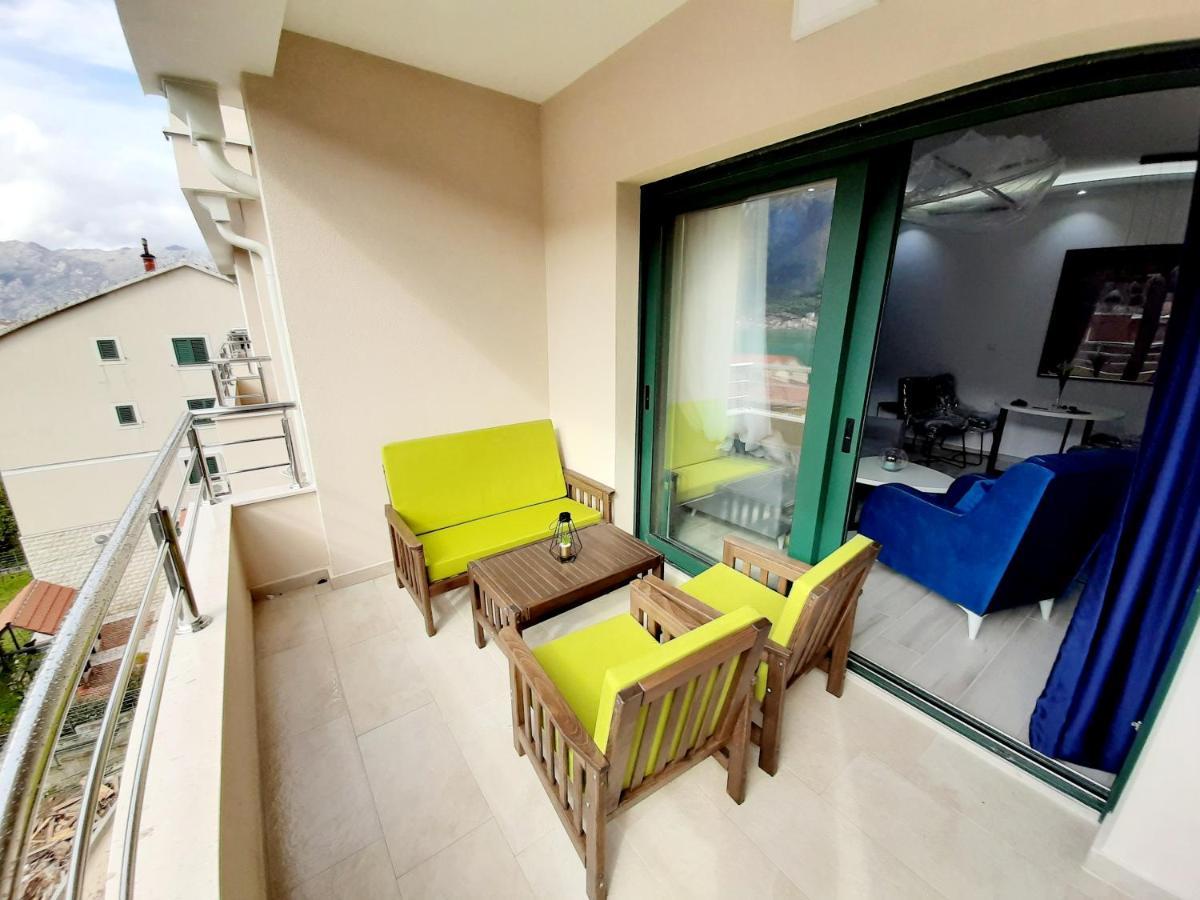 Maritimo Di Cattaro****Lux Apartment With Garage 외부 사진