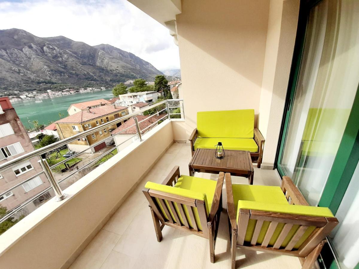 Maritimo Di Cattaro****Lux Apartment With Garage 외부 사진