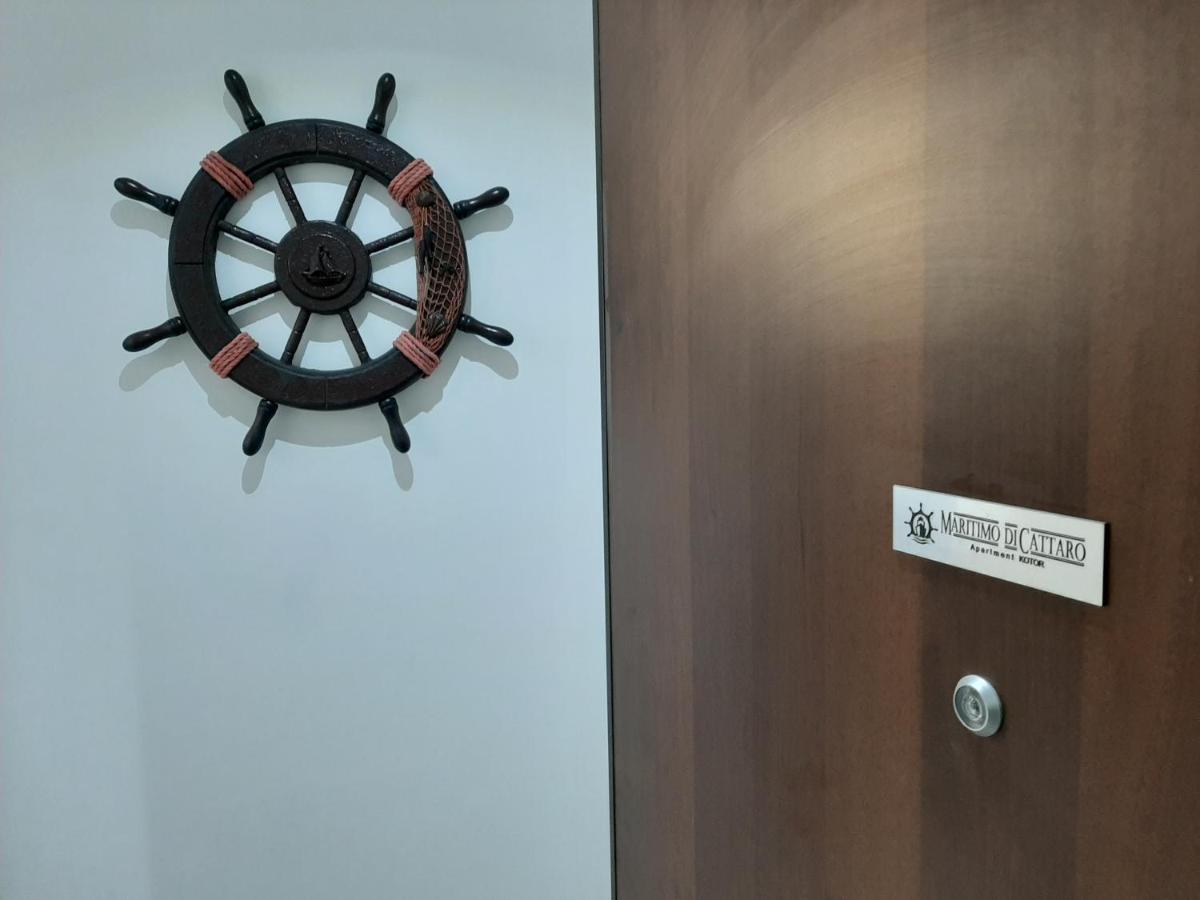 Maritimo Di Cattaro****Lux Apartment With Garage 외부 사진